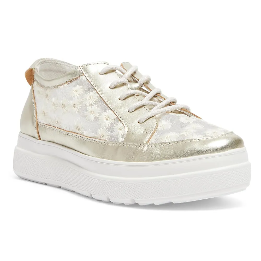 Benny Sneaker in Soft Gold Leather