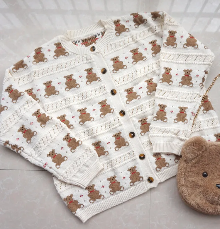 CUTE BEAR KNIT CARDIGAN SWEATER BY21060