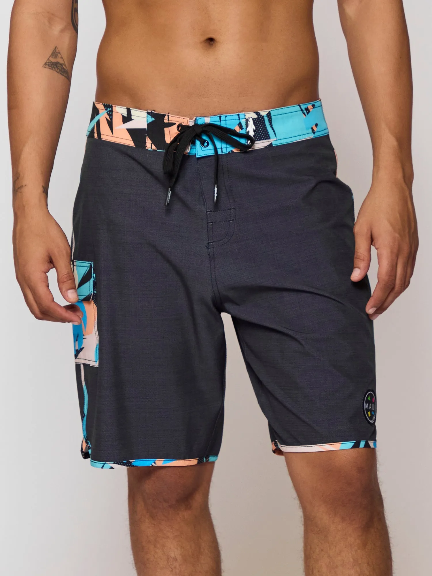 Thrashed Boardshorts in Black